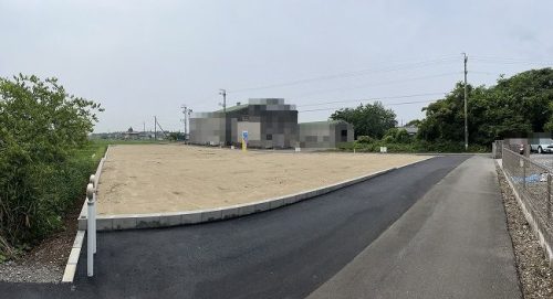 西側道路より撮影