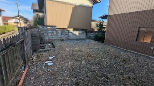 裏庭