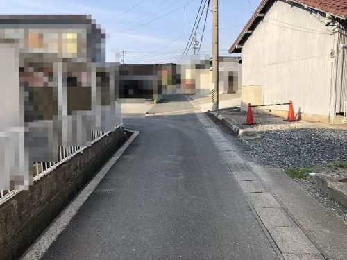 西側道路