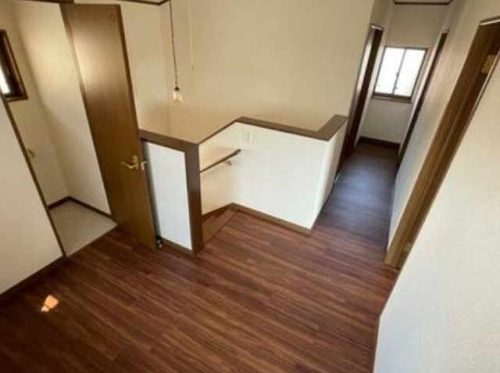 階段上踊り場