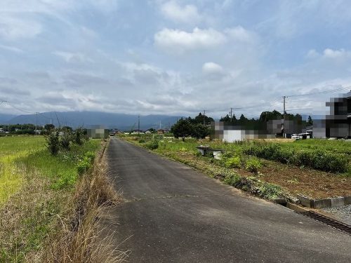 南側 前面道路
