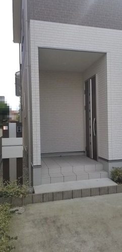 玄関アプローチ