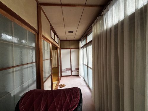 広縁