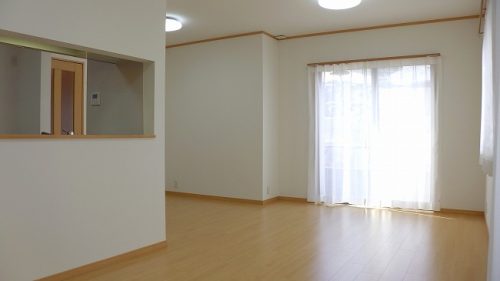 リビングダイニング