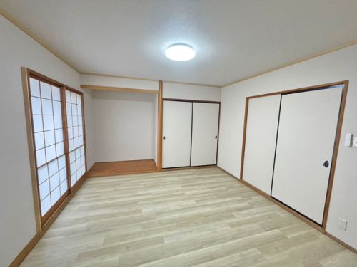 洋室8帖