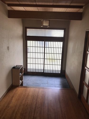 玄関ホール