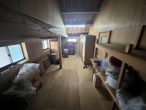 小屋裏収納