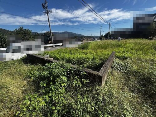 建物基礎跡