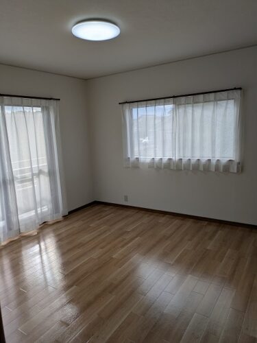 2階洋室(南西側)