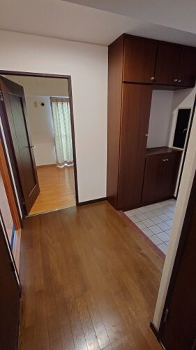 玄関ホール・下駄箱