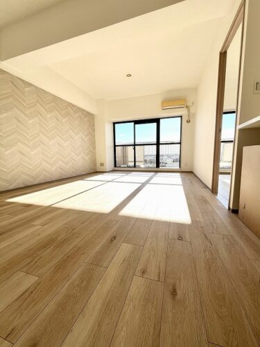 リビング（北から）