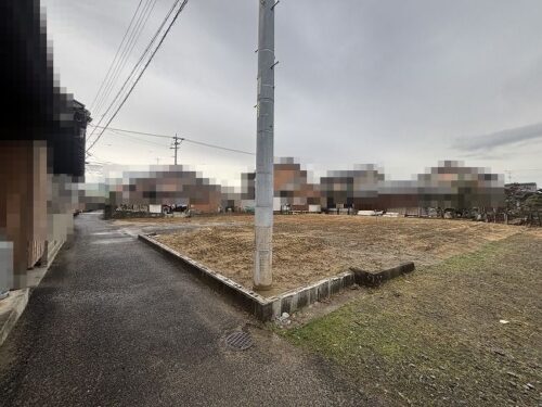 現地土地写真（東側より撮影）