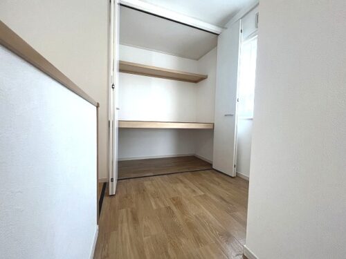 2階ホール 収納