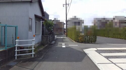 前面道路（北側）