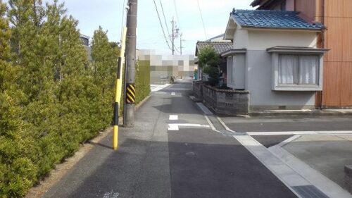 前面道路（北側）